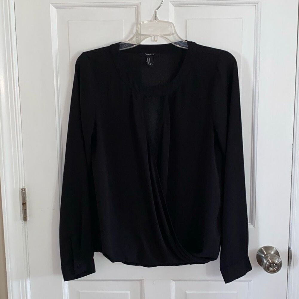 Forever 21 long sleeve wrap blouse size M